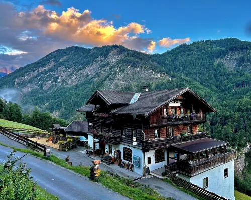 Veitenhof Alm im Autofreien Kaisertal Hotels in Ebbs
