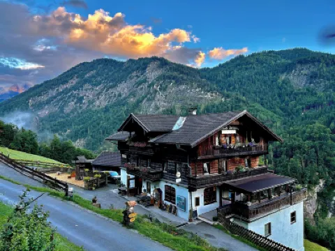 Veitenhof im Kaisertal Hotels in 