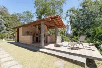 Sitio em Vassouras na Serra Com Piscina e Lareira