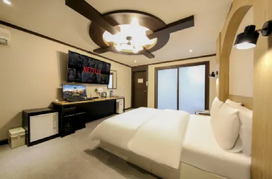 Asan Iteul Hotels in 