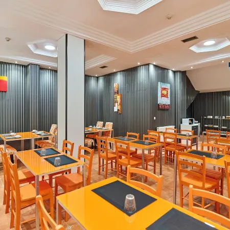 Hotel Villamayor by gaiarooms