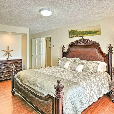 Elysian Resort Condo with 3 Balconies + Amenities!