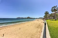 Cabo San Lucas Villa w/ Resort Amenities! - Villas