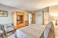 Silverthorne Condo: New Pool & Hot Tub + Fireplace - WiFi