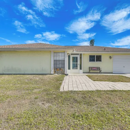 Fishing Dock and Grill Pet-Friendly North Port Home