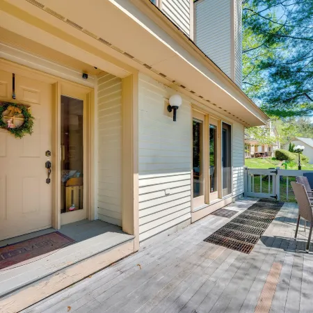 Charming Jackson Mountain Retreat on Golf Course!