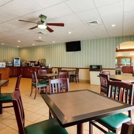 Staunton Inn