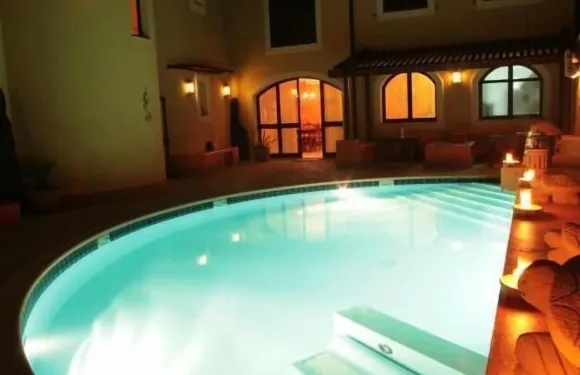 愛莫斯科德索旅館