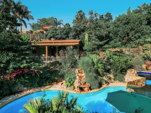 HOTEL NOESIS