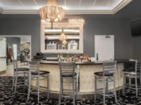 The Inn on Sheridan Hotels in Lake County