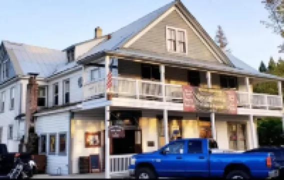 Georgetown Hotel and Saloon - bar