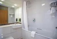 Alty Hotel Hotels in Altrincham