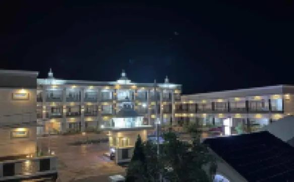 Hotel Metro Bungku Hotels in 