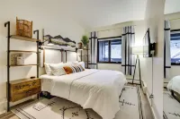 游泳池 + 滑雪進出通道：銅山公寓！ - 健身室/gym room
