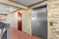 Red Roof PLUS+ Chicago - Hoffman Estates