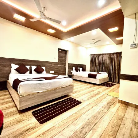 Udhayam Inn