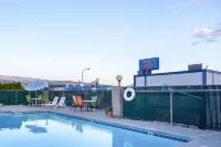 Motel 6 Wenatchee, WA - Kolam Renang