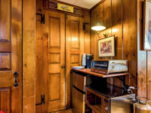 ไฮแลนด์ อเวนิว โรงแรมในนอร์วอล์ค