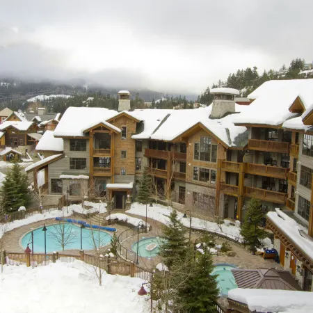 First Tracks Lodge