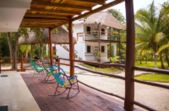 Royal Palm Bacalar Cabañas & Lagoon Club