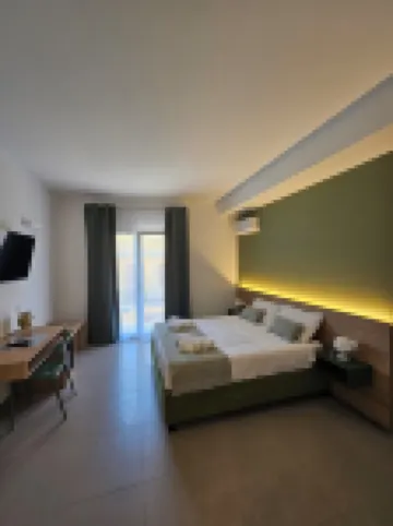 Tevergad Suites & Rooms