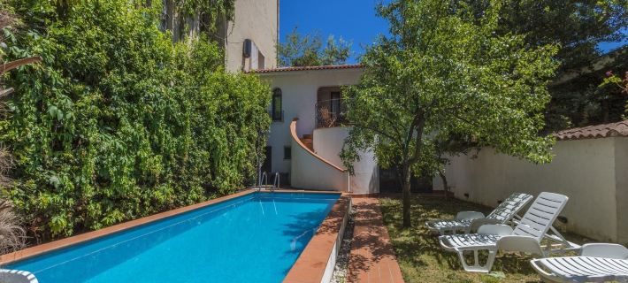 Apartment Sunny Hotels in Selce