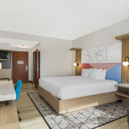 Best Western Plus Rose City Conference Center Inn