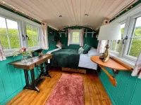 Kits Coty Glamping - Homestays