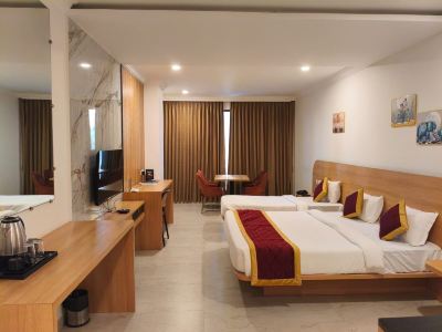 The High-Point Inn & Suites