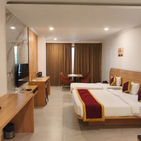 The High-Point Inn & Suites
