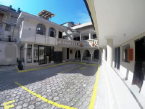 โฮสทัล ตายูปันดา