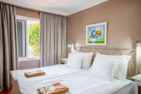 Coral La Quinta Park Suites - Parvekkeita