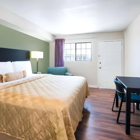 Executive Inn & Kitchenette Suites-Eagle Pass