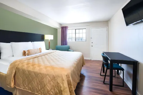 Executive Inn & Kitchenette Suites-Eagle Pass