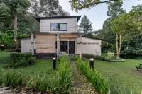 Lingga Garden House