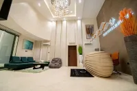 Greyfield Hotel & Apartments