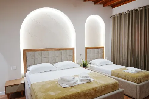 Arial Penthouse Suites - Apartemen