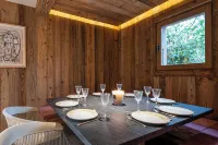 Superb Chalet Isatis, Renovated in Megeve