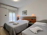 Hotel Tre Stelle Hotels near 105 Stadium