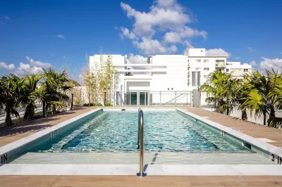 Dolce by Wyndham Miami Beach Отели рядом с достопримечательностью «Художественный Музей Басс»