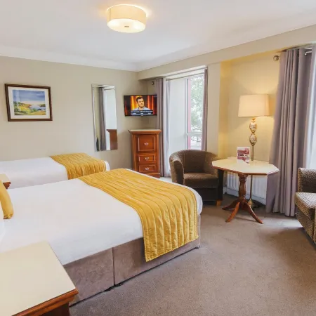 Central Hotel Donegal