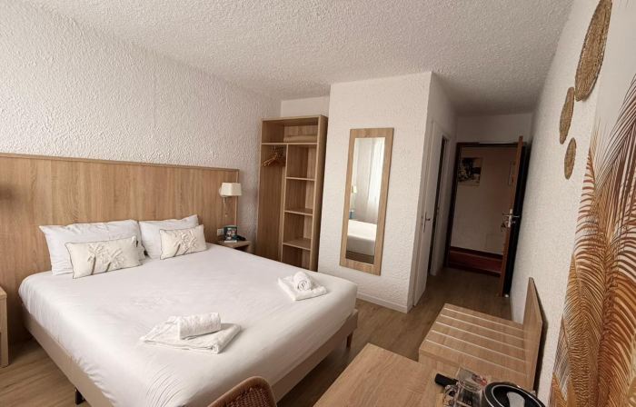 Cit'Hôtel le Quai 9
