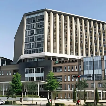 Seaside Hotel Twins Momochi Отели рядом с достопримечательностью «Башня Фукуока»