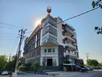 Atmosfera 鄰近大榕樹的酒店
