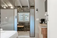0701BS - Room 56 in Brescia - 2 stelle