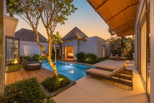 Modern 3BR Villa Kaimana with Private Pool -  Ferienhäuser