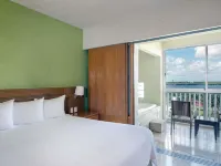 Club Regina Cancun - 3-Star