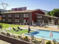 Hôtel Ibis Montélimar Nord - ที่มีสระว่ายน้ำ