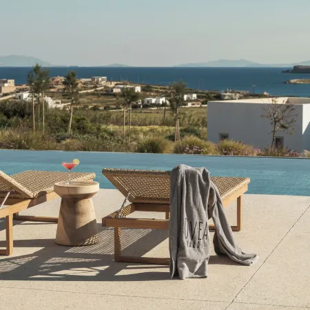 Ovea Paros