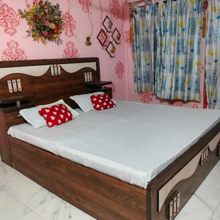 Shree Radhe Krishna Guest House